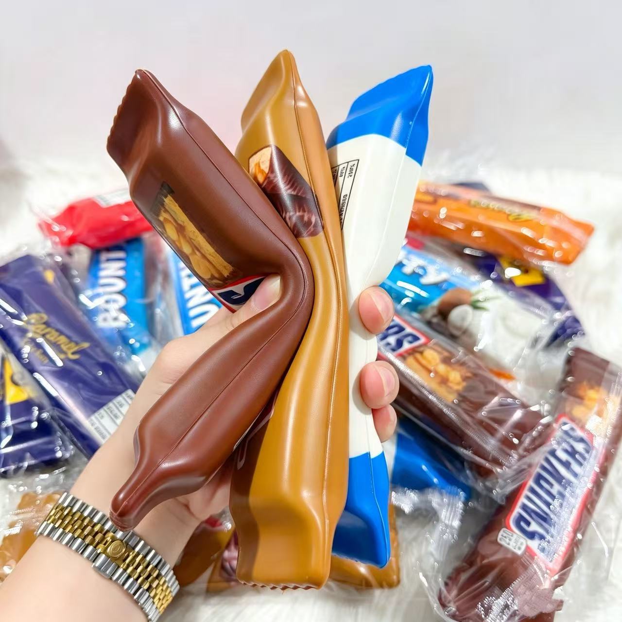 *1/8PCS Simulation Chocolate B - огляд і ціна Sports Equipment Box
